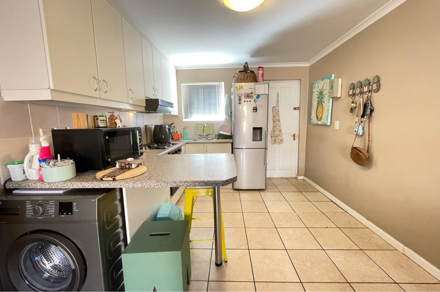 To Let 1 Bedroom Property for Rent in Durbanville Western Cape